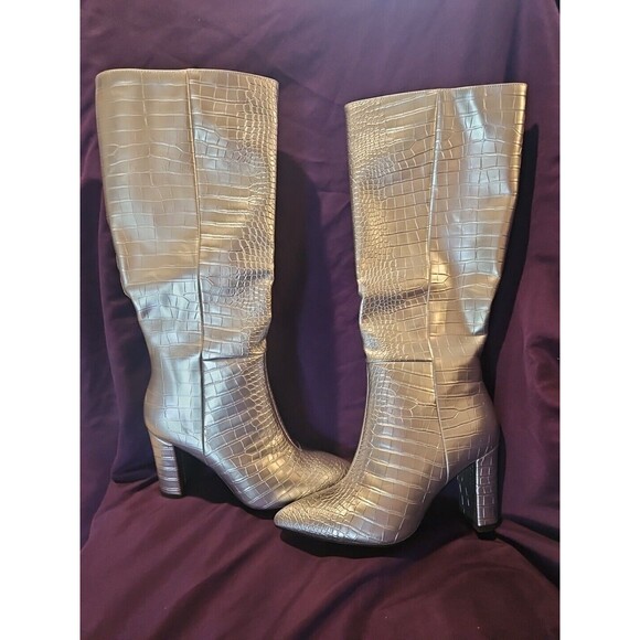 Modatope MT-B24 Womens Silver Pointed Toe Knee High Boots Size 7.5 - Picture 1 of 7